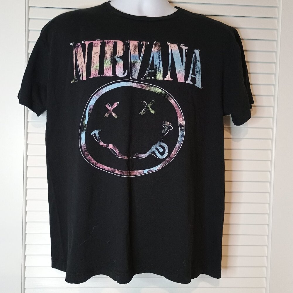 Casual Nirvana tie dye short sleeve band shirt size large 100% cotton preowned